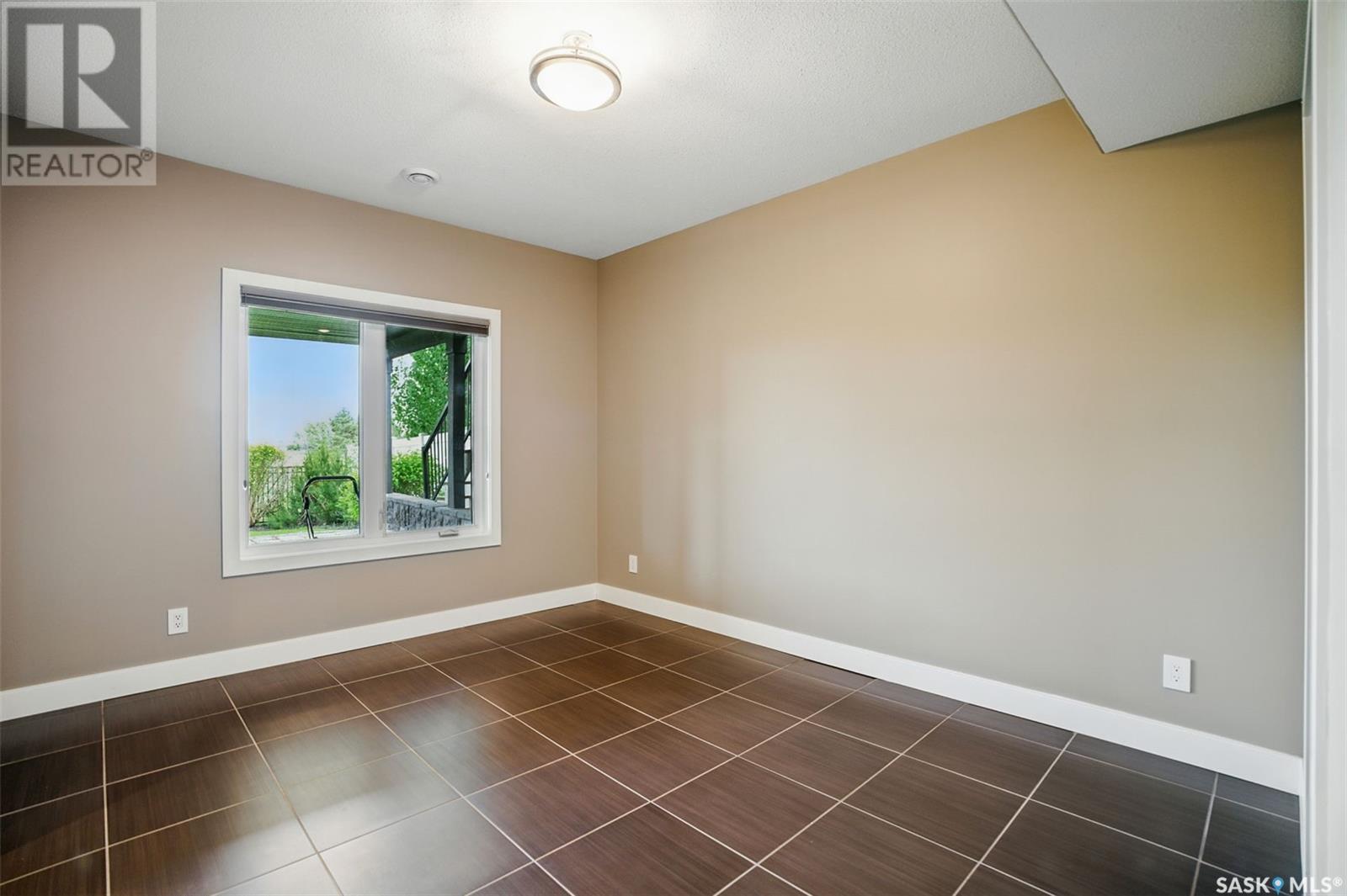 739 Beechdale Way, Saskatoon, Saskatchewan  S7V 0A5 - Photo 35 - SK009532