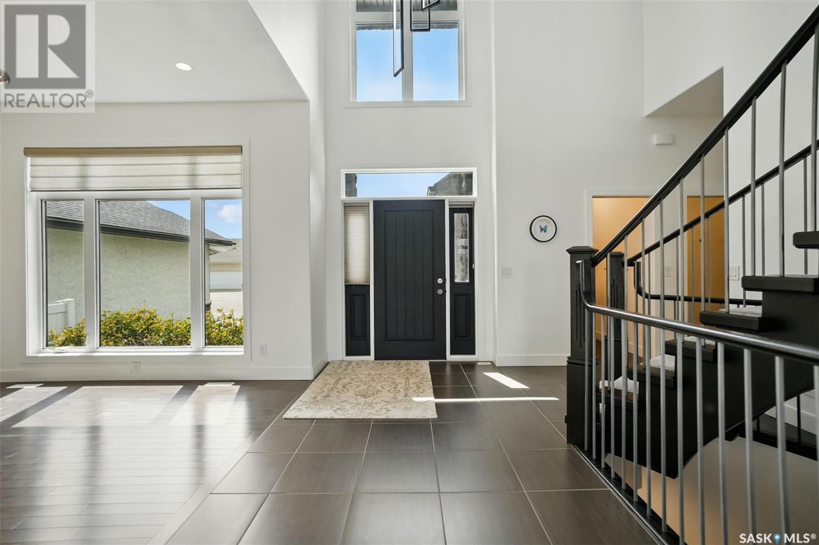 739 Beechdale Way, Saskatoon, Saskatchewan  S7V 0A5 - Photo 6 - SK009532