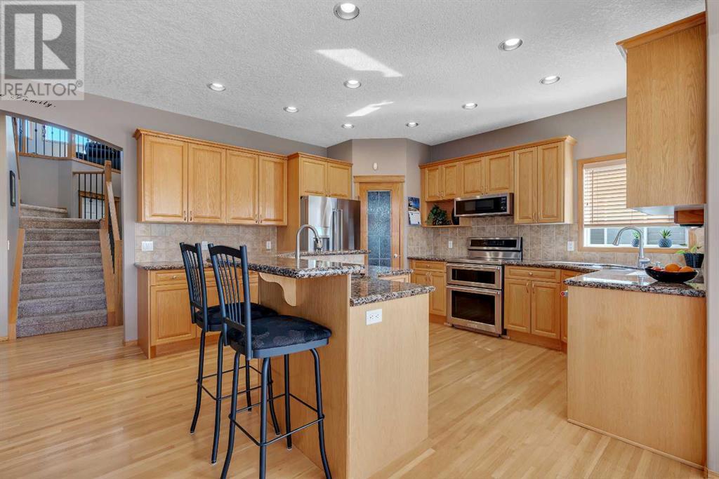 Property at 226 Royal Abbey Court NW image 1