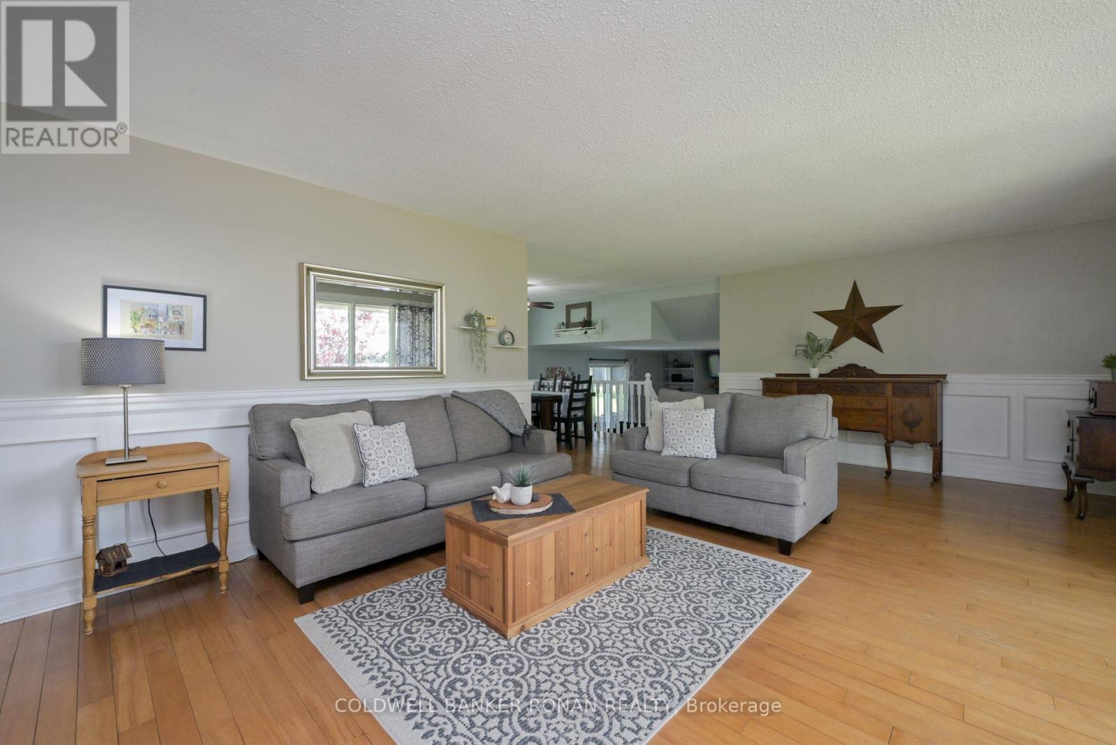 Property at 7157 5TH LINE image 5