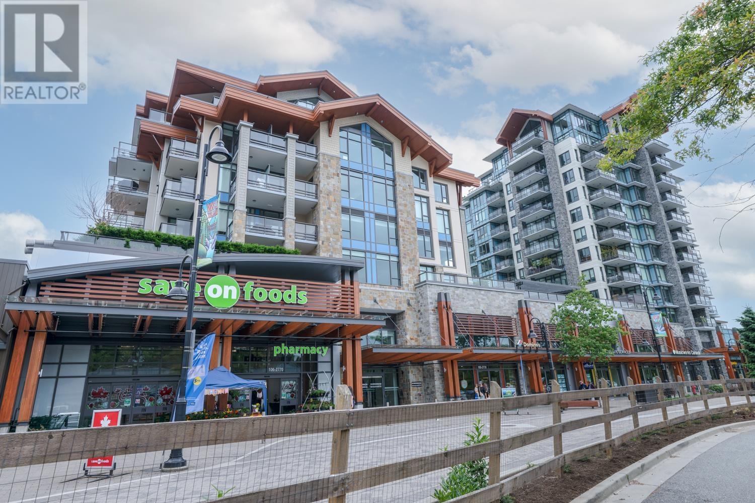 510 2780 VALLEY CENTRE AVENUE, North Vancouver, British Columbia