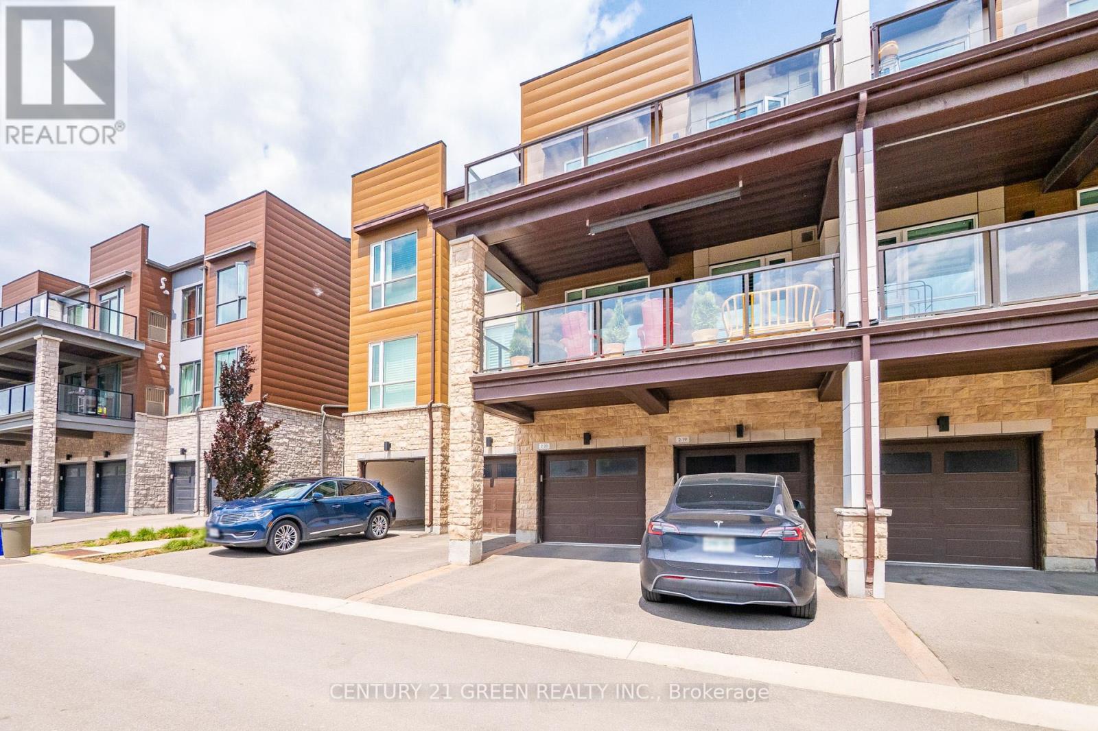 306 - 2370 Khalsa Gate, Oakville (Wm Westmount), Ontario  L6M 1P5 - Photo 10 - W12224136
