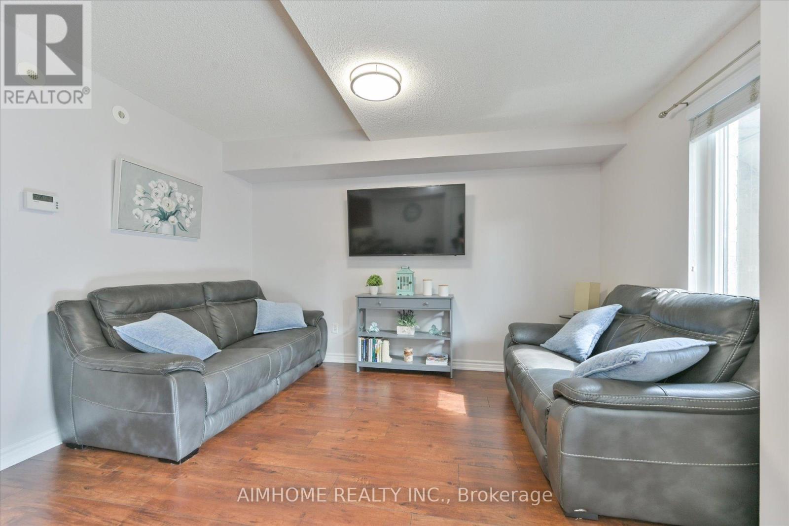 Property at 1036 - 55 GEORGE APPLETON WAY image 5