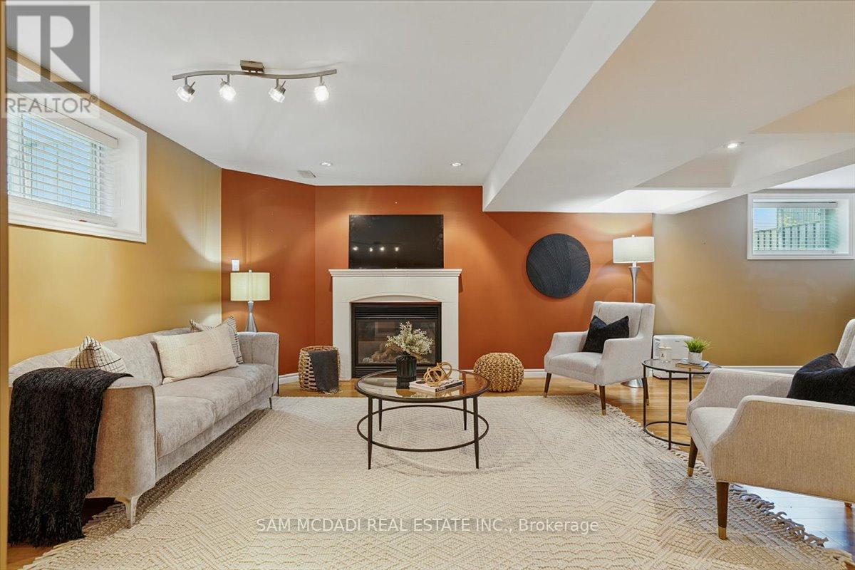 3 Maude Court, Orangeville, Ontario  L9W 0A3 - Photo 35 - W12224160