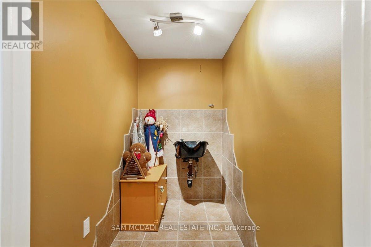 3 Maude Court, Orangeville, Ontario  L9W 0A3 - Photo 37 - W12224160