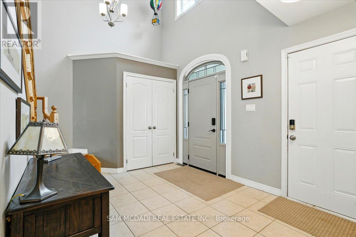 Property at 3 MAUDE COURT image 4