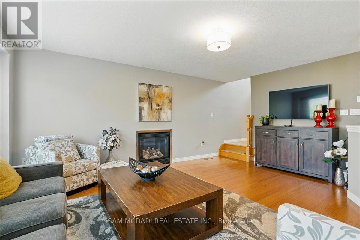 3 Maude Court, Orangeville, Ontario  L9W 0A3 - Photo 8 - W12224160