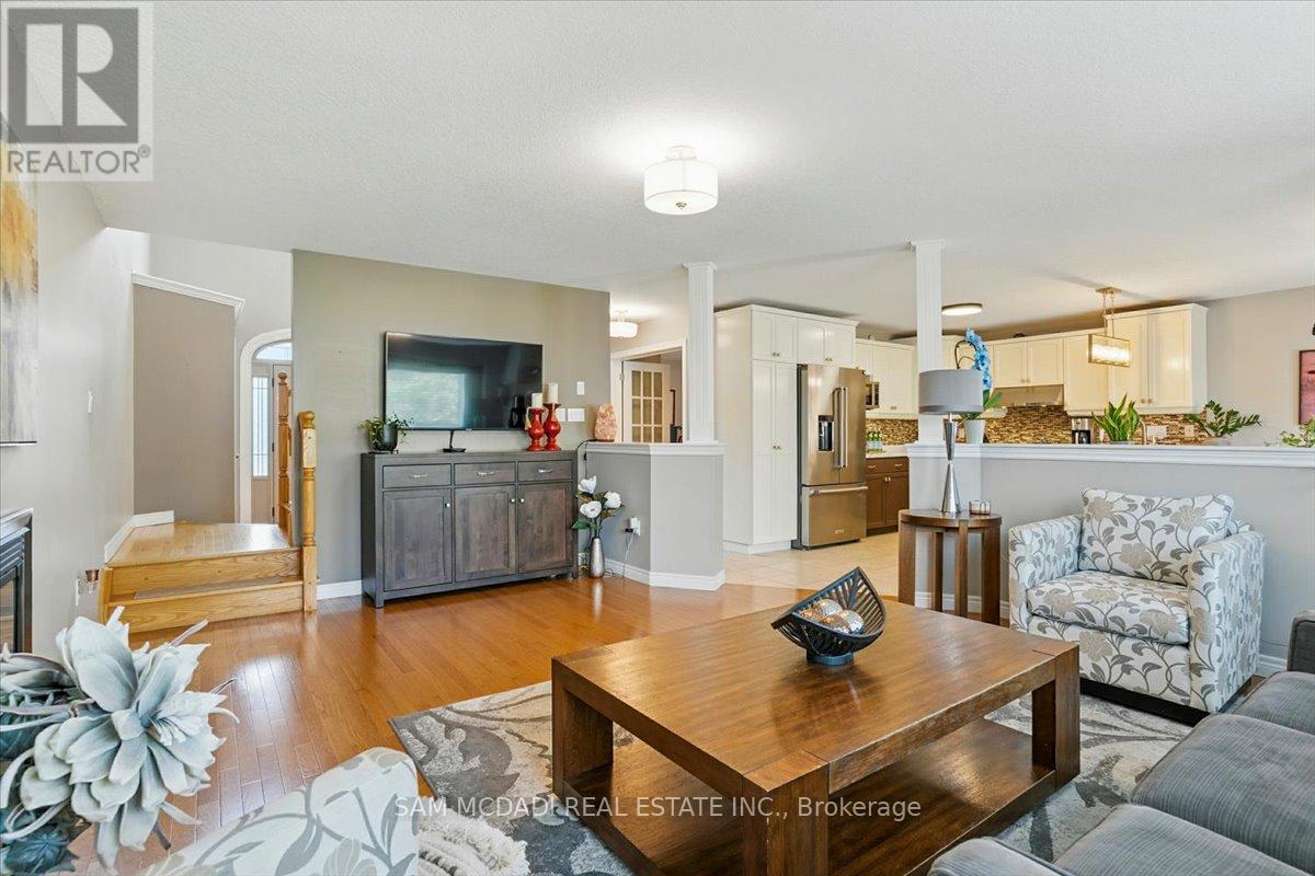3 Maude Court, Orangeville, Ontario  L9W 0A3 - Photo 9 - W12224160