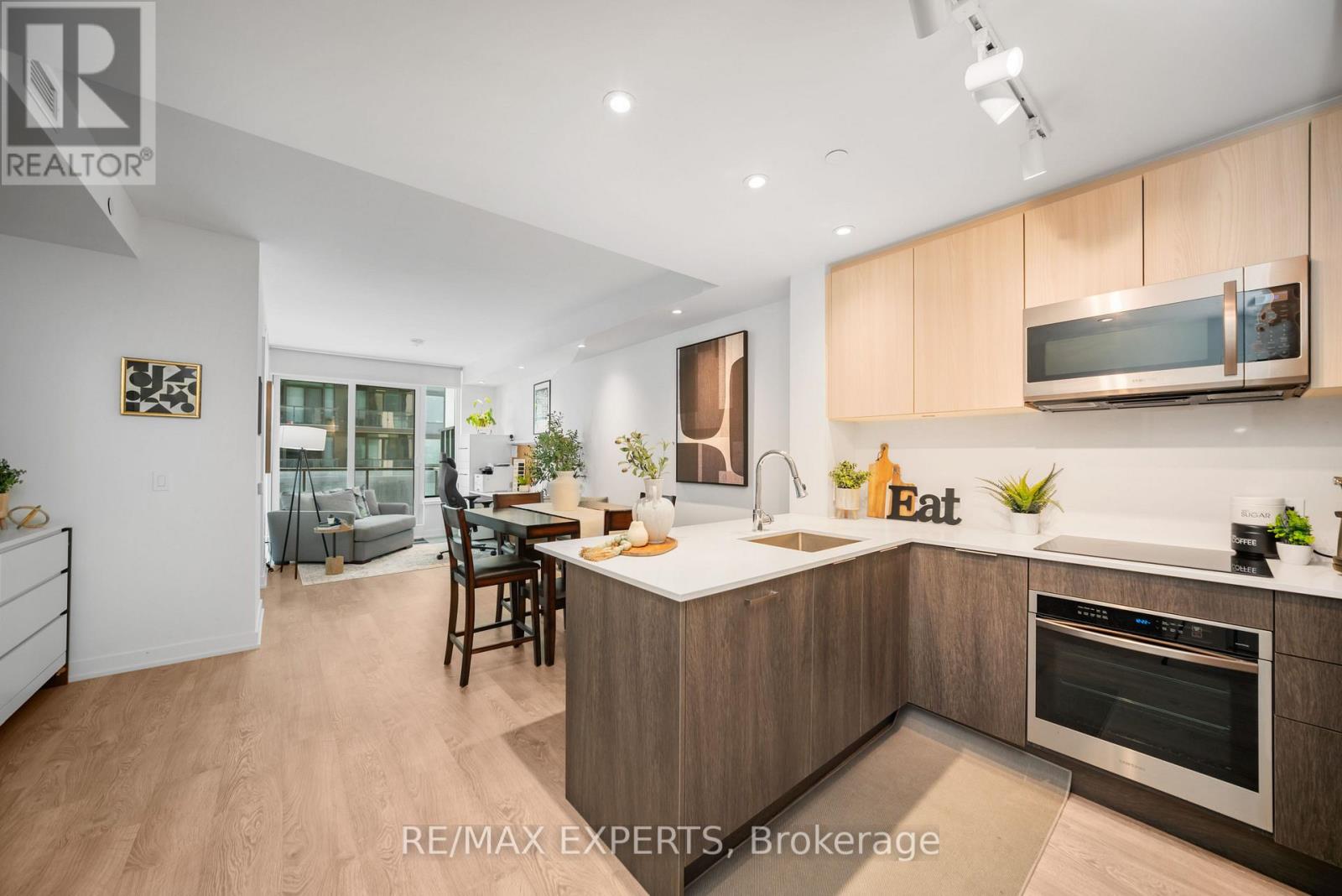 2512 - 1926 Lake Shore Boulevard W, Toronto (South Parkdale), Ontario  M6S 1A1 - Photo 6 - W12224165