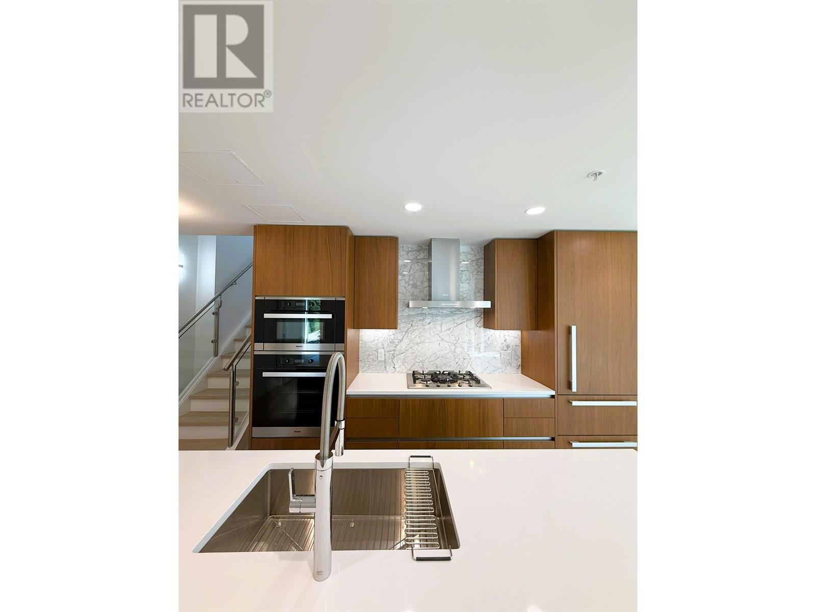 Property at 404 2888 ARBUTUS STREET image 5