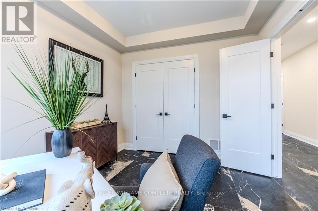 Property at 7 BARTLETT AVENUE image 4