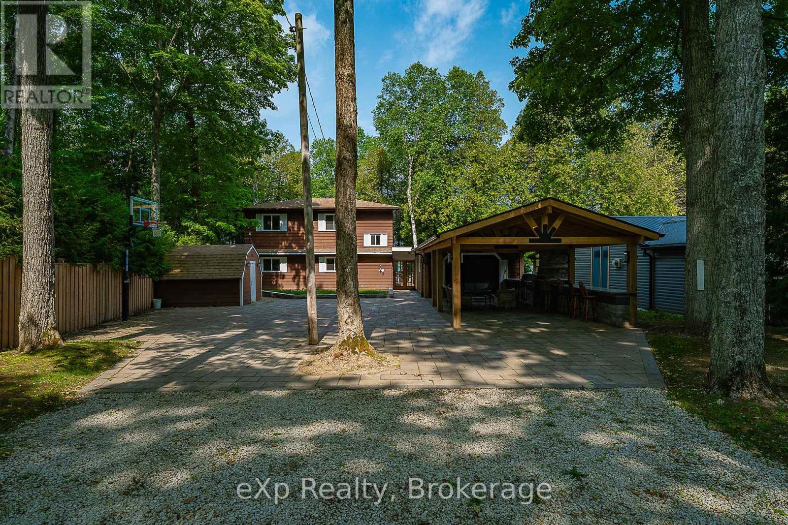 Property at 170 FRANCIS DRIVE image 3