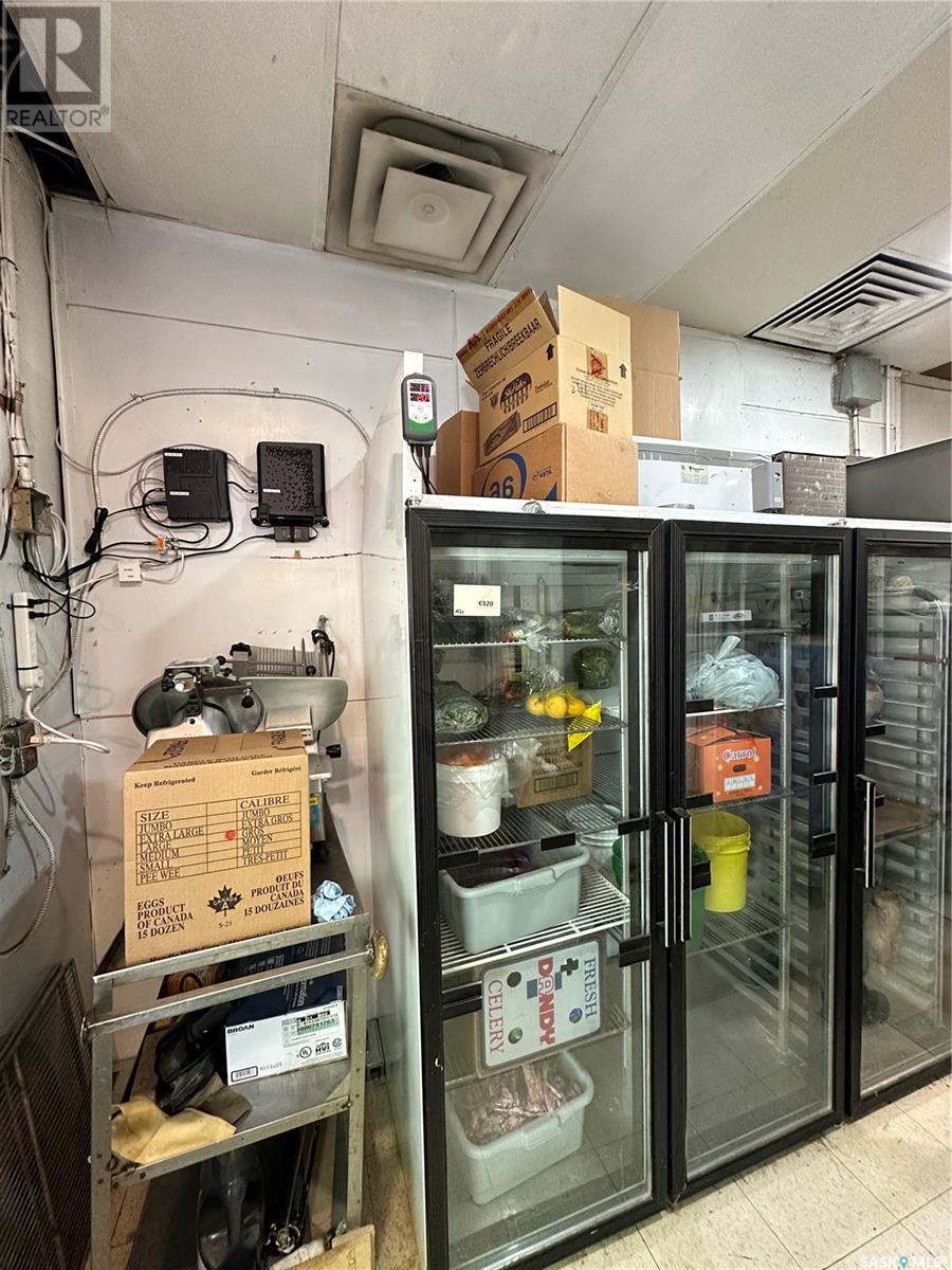 208 H Avenue N, Saskatoon, Saskatchewan  S7L 6B6 - Photo 28 - SK009593