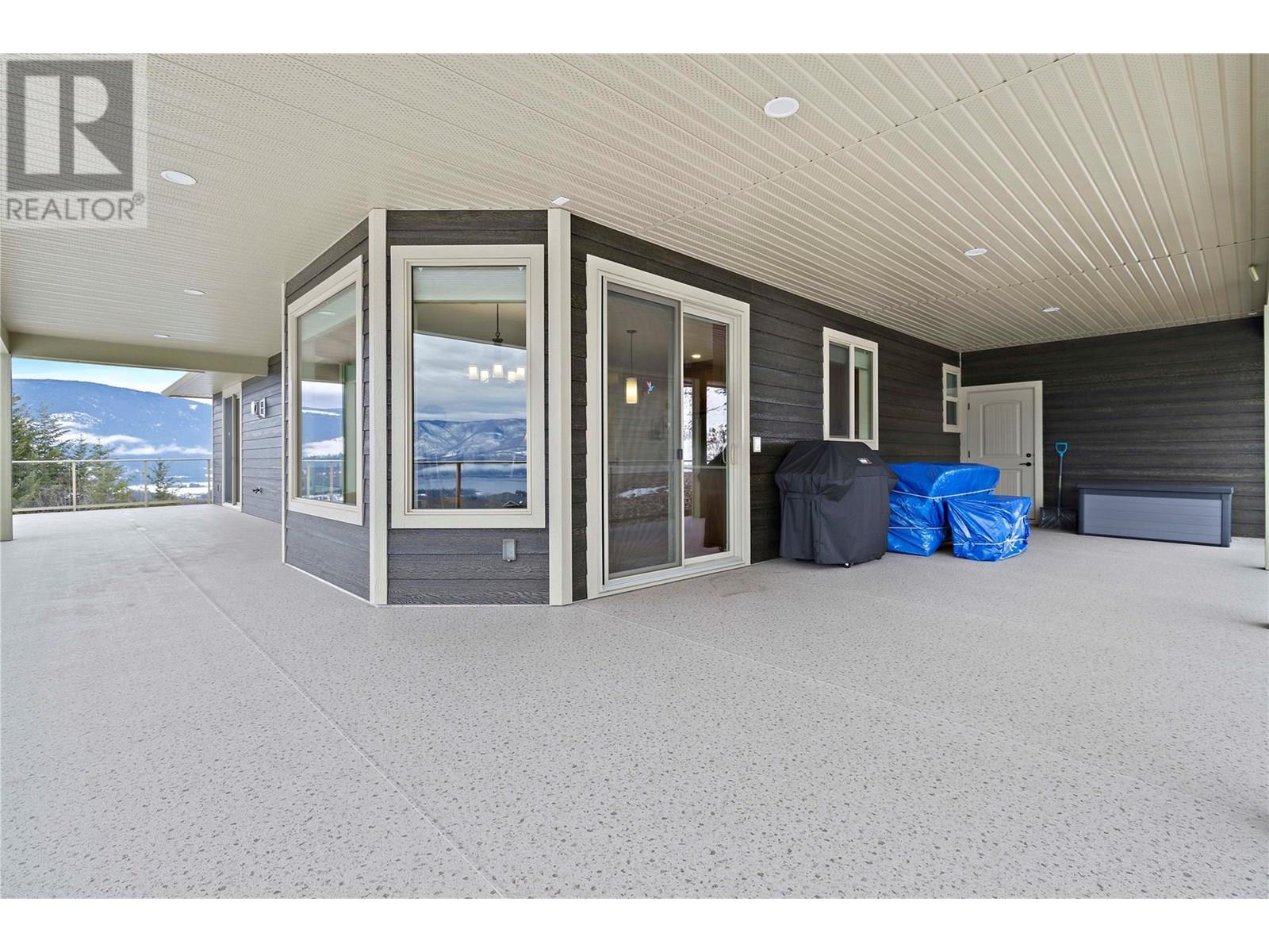 Property at 2550 Copperview Drive image 5