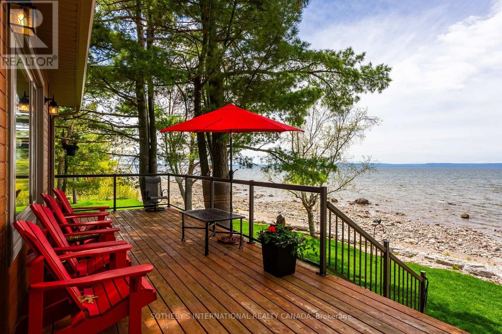 9 Monica Road, Tiny, Ontario  L0L 1P1 - Photo 10 - S12224216