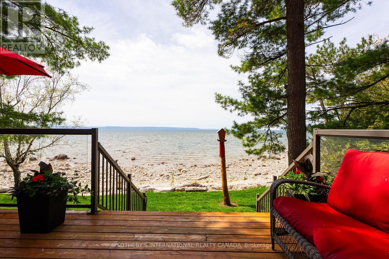9 Monica Road, Tiny, Ontario  L0L 1P1 - Photo 11 - S12224216