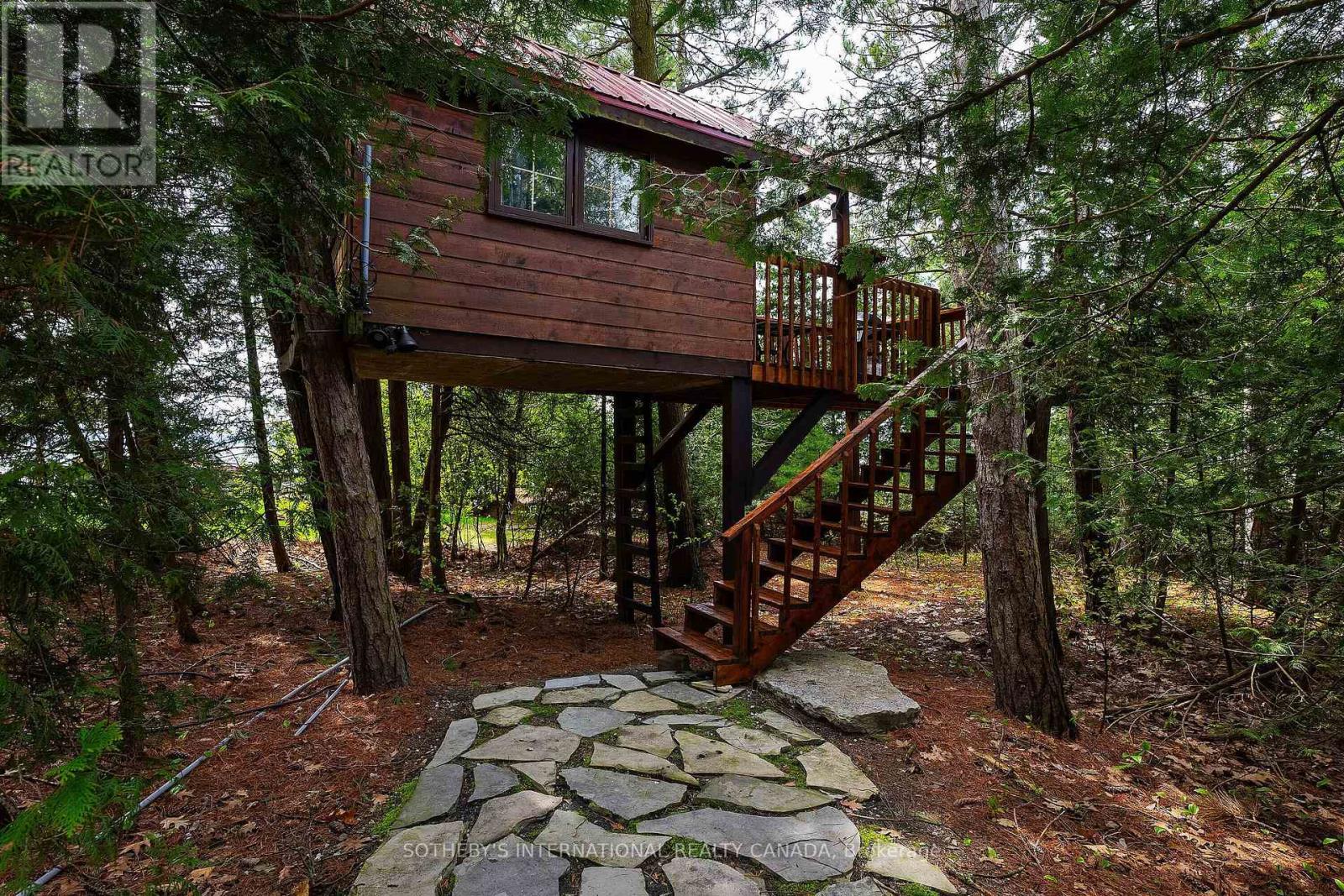 9 Monica Road, Tiny, Ontario  L0L 1P1 - Photo 14 - S12224216