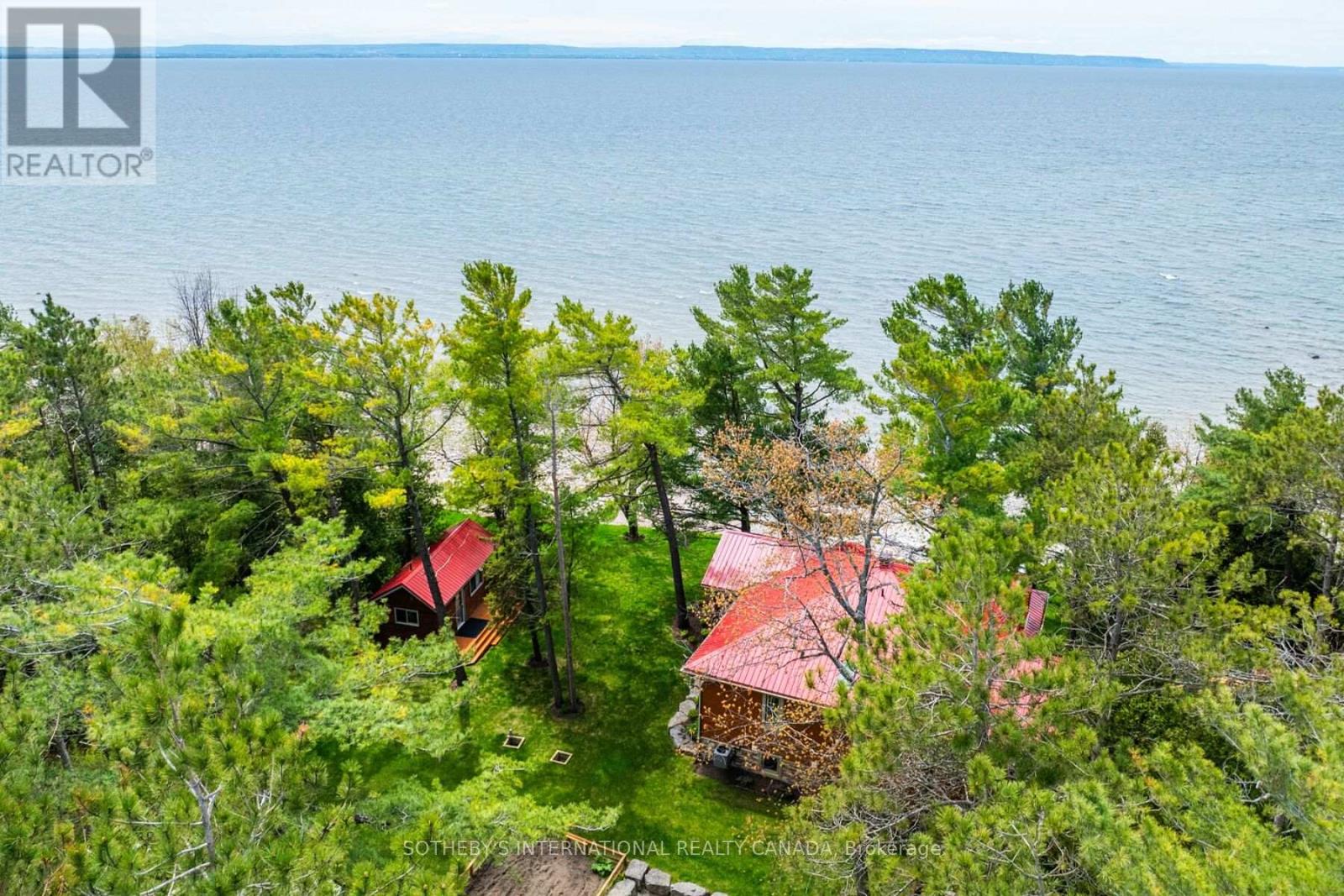 9 Monica Road, Tiny, Ontario  L0L 1P1 - Photo 3 - S12224216