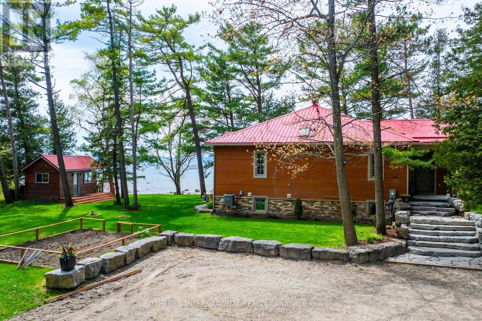 9 Monica Road, Tiny, Ontario  L0L 1P1 - Photo 4 - S12224216