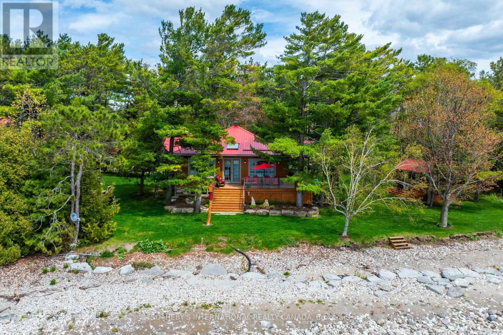 9 Monica Road, Tiny, Ontario  L0L 1P1 - Photo 6 - S12224216