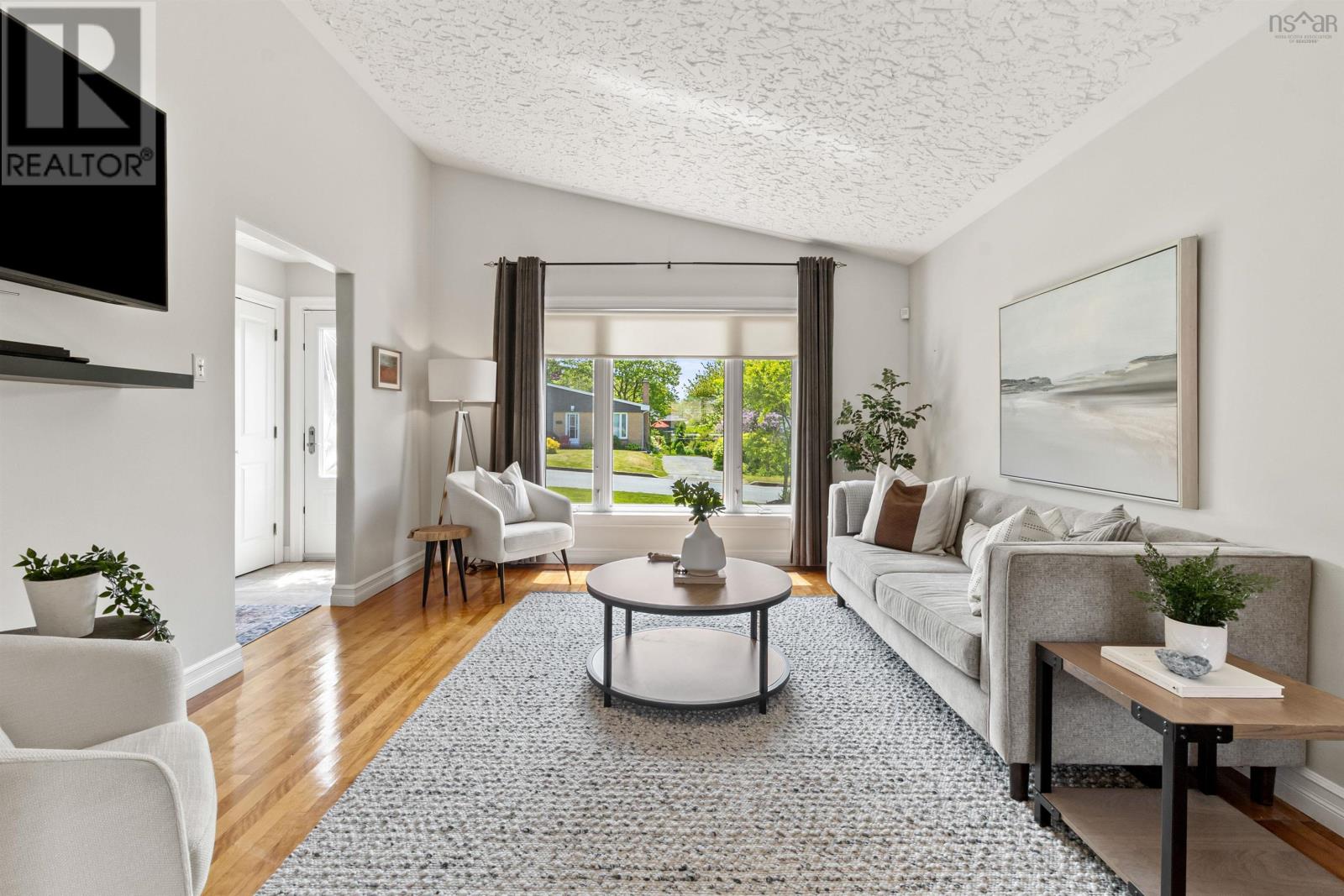Property at 6 Tummell Drive image 5
