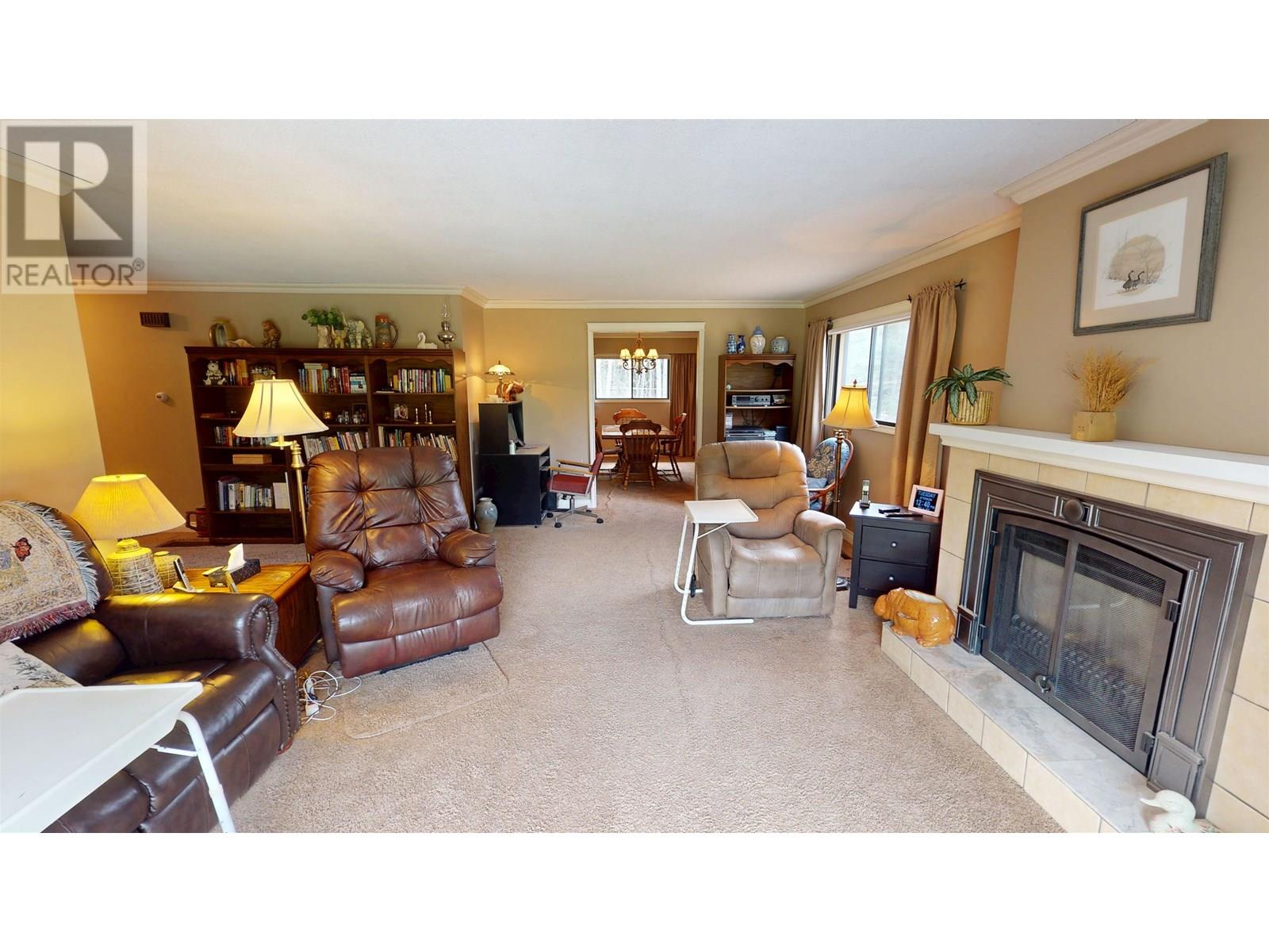 Property at 4031 ASTRAL AVENUE image 4