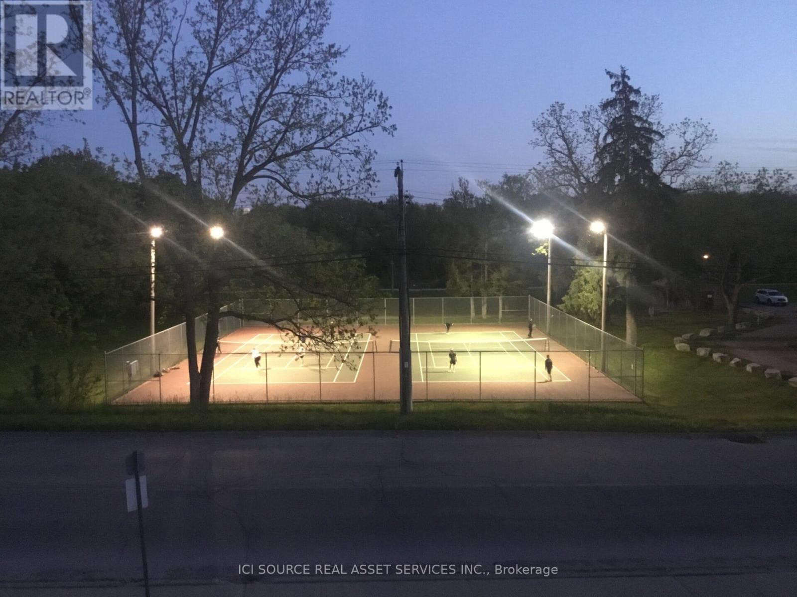 335 Haddington Street, Haldimand, Ontario  N3W 1G2 - Photo 2 - X12221266