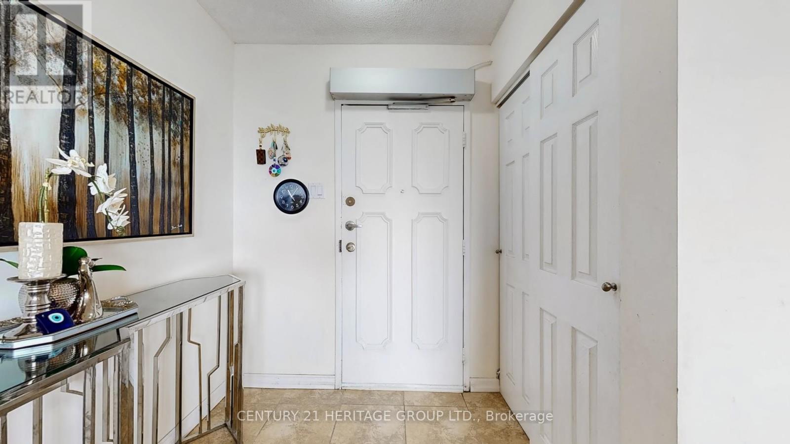 1212 - 8111 Yonge Street, Markham, Ontario L3T 4V9 - Photo 9 - N12220406