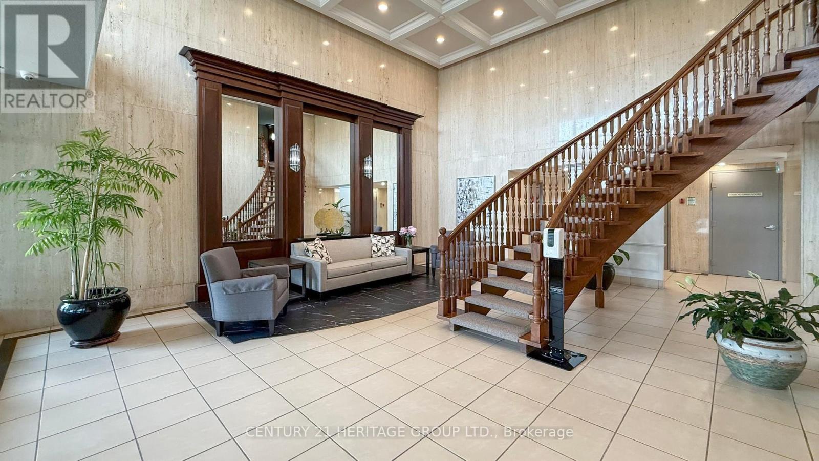 1212 - 8111 Yonge Street, Markham, Ontario L3T 4V9 - Photo 6 - N12220406