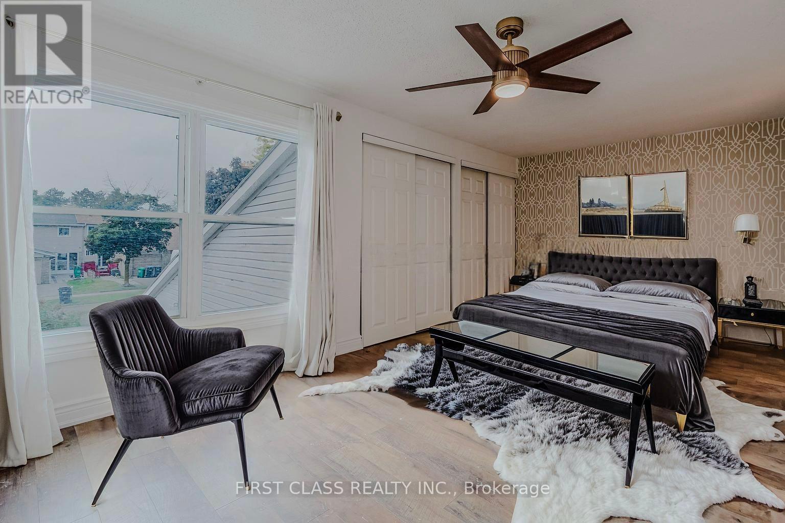Property at 75 ROYAL SALISBURY WAY image 4