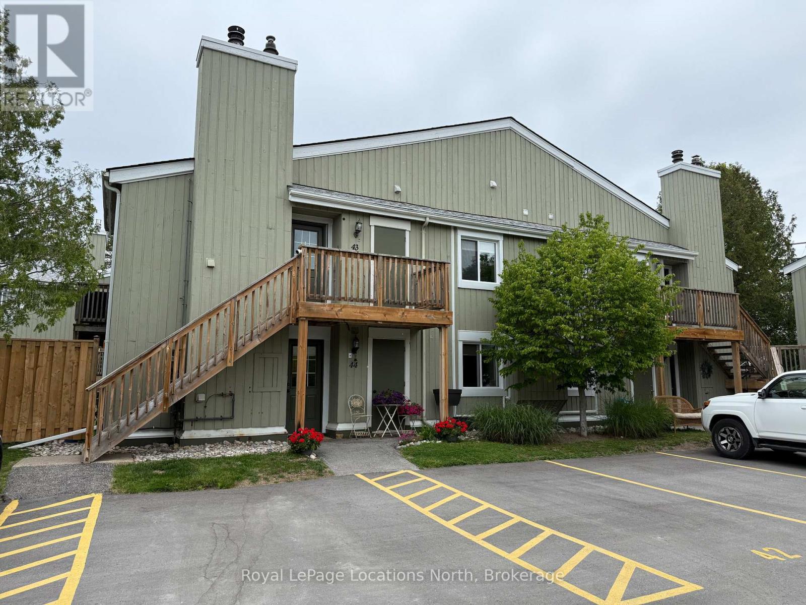 Property at 43 - 19 DAWSON DRIVE image 1
