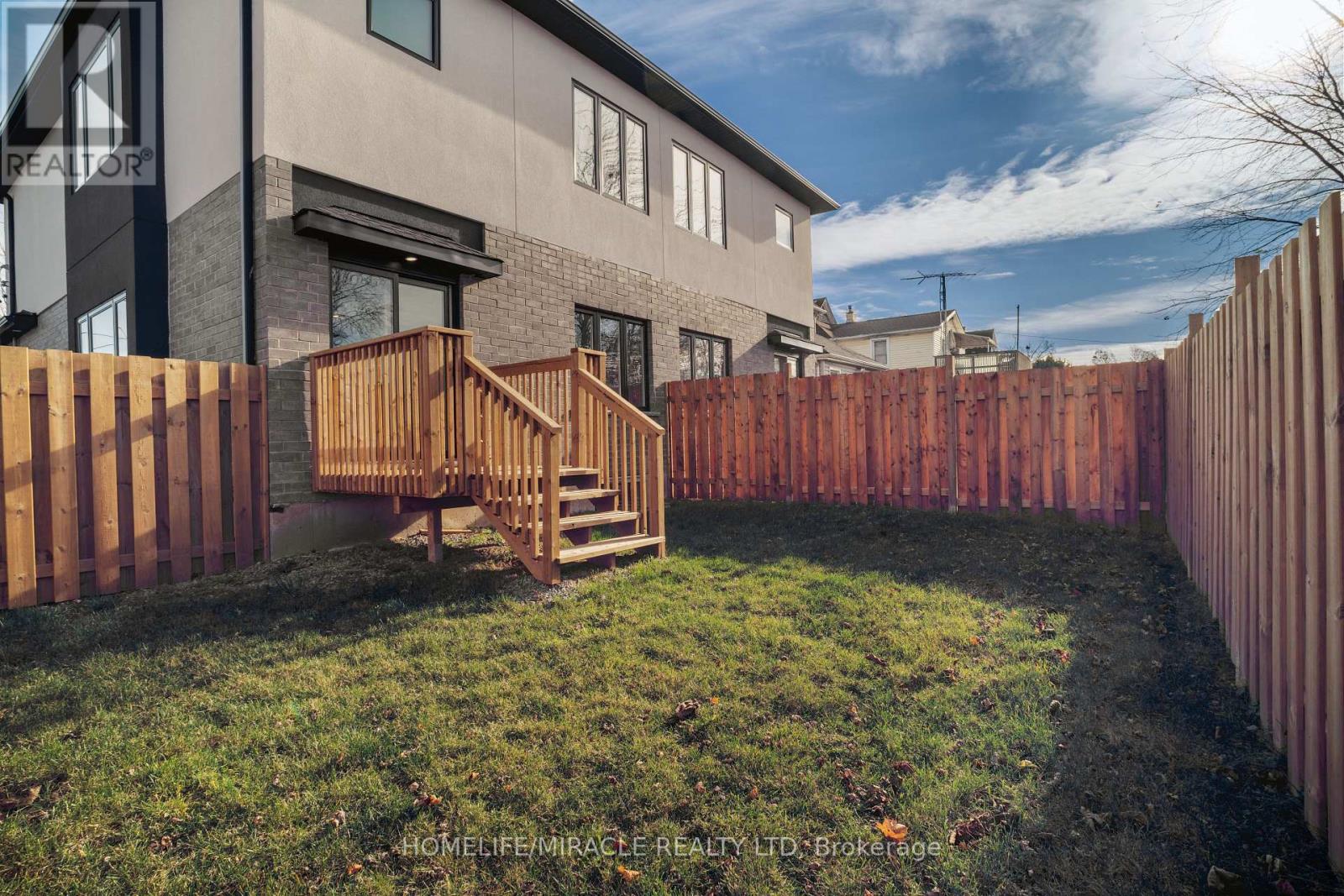 4619 Second Avenue, Niagara Falls, Ontario  L2E 4H5 - Photo 23 - X12224265