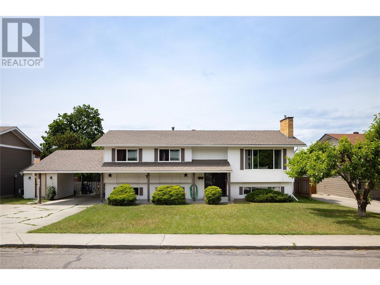 Property at 3904 13 Street image 1