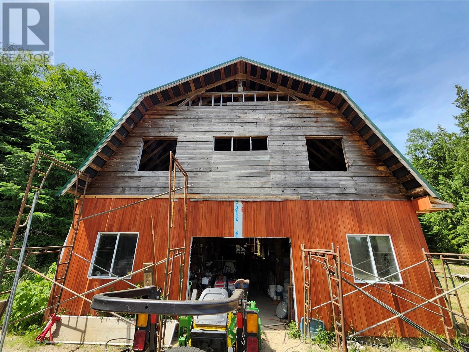 1075 Spider Lake Rd, Qualicum Beach, British Columbia  V9K 2L7 - Photo 18 - 1002997