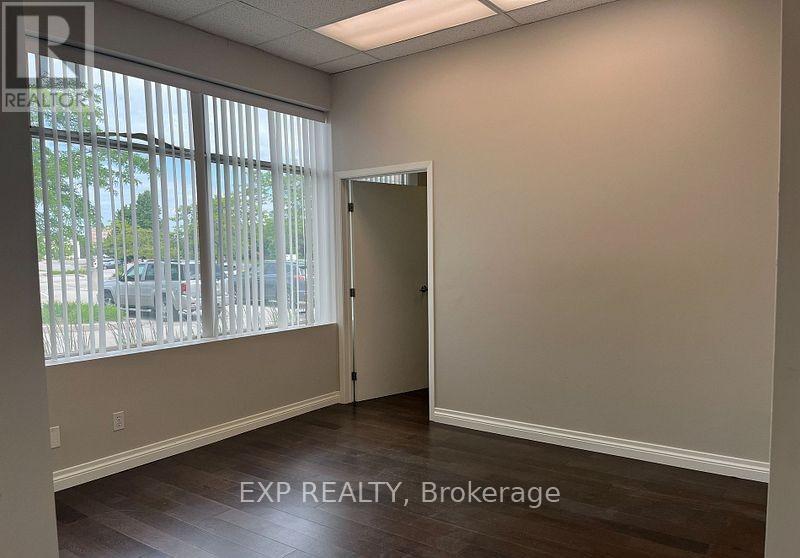 16 - 3200 Ridgeway Drive, Mississauga, Ontario  L5L 5Y6 - Photo 4 - W12224159