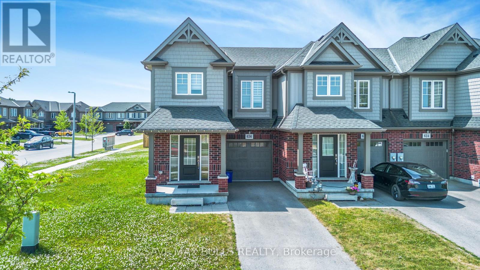 Property at 636 JULIA DRIVE image 1