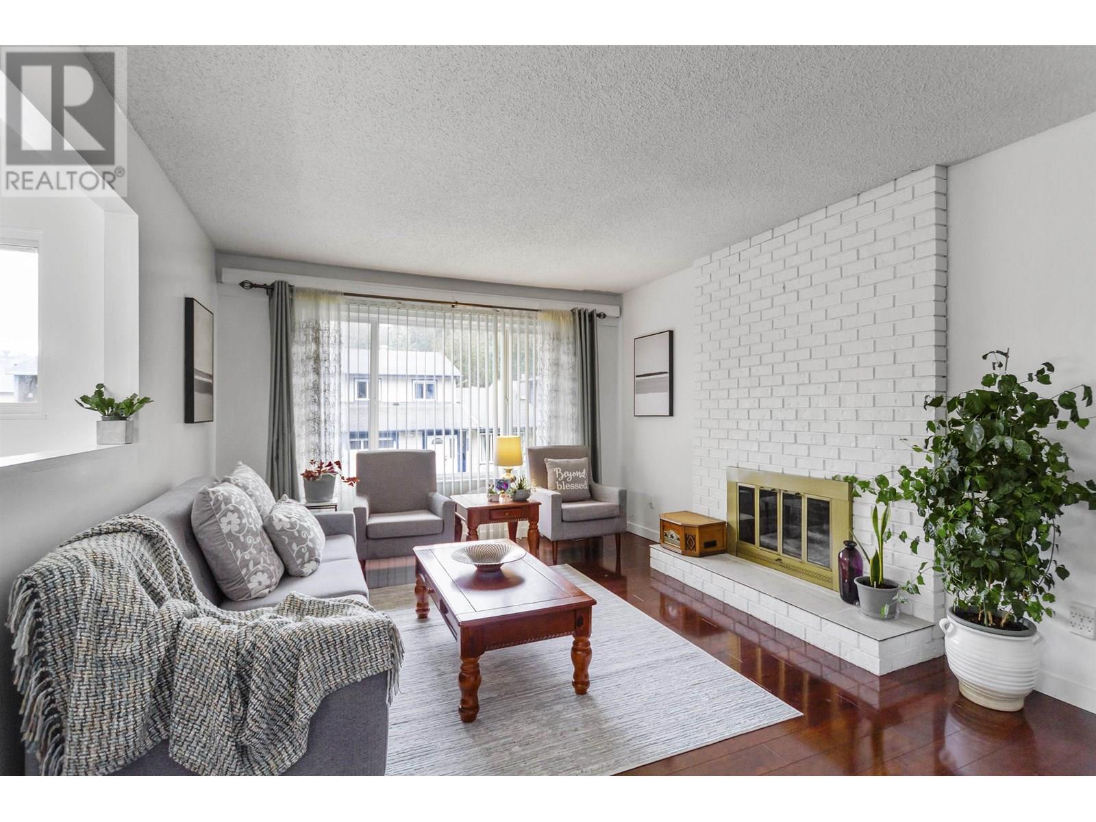 Property at 1892 BLUFF WAY image 1