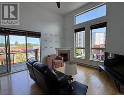 307 751 Goldstream Ave The Lotus