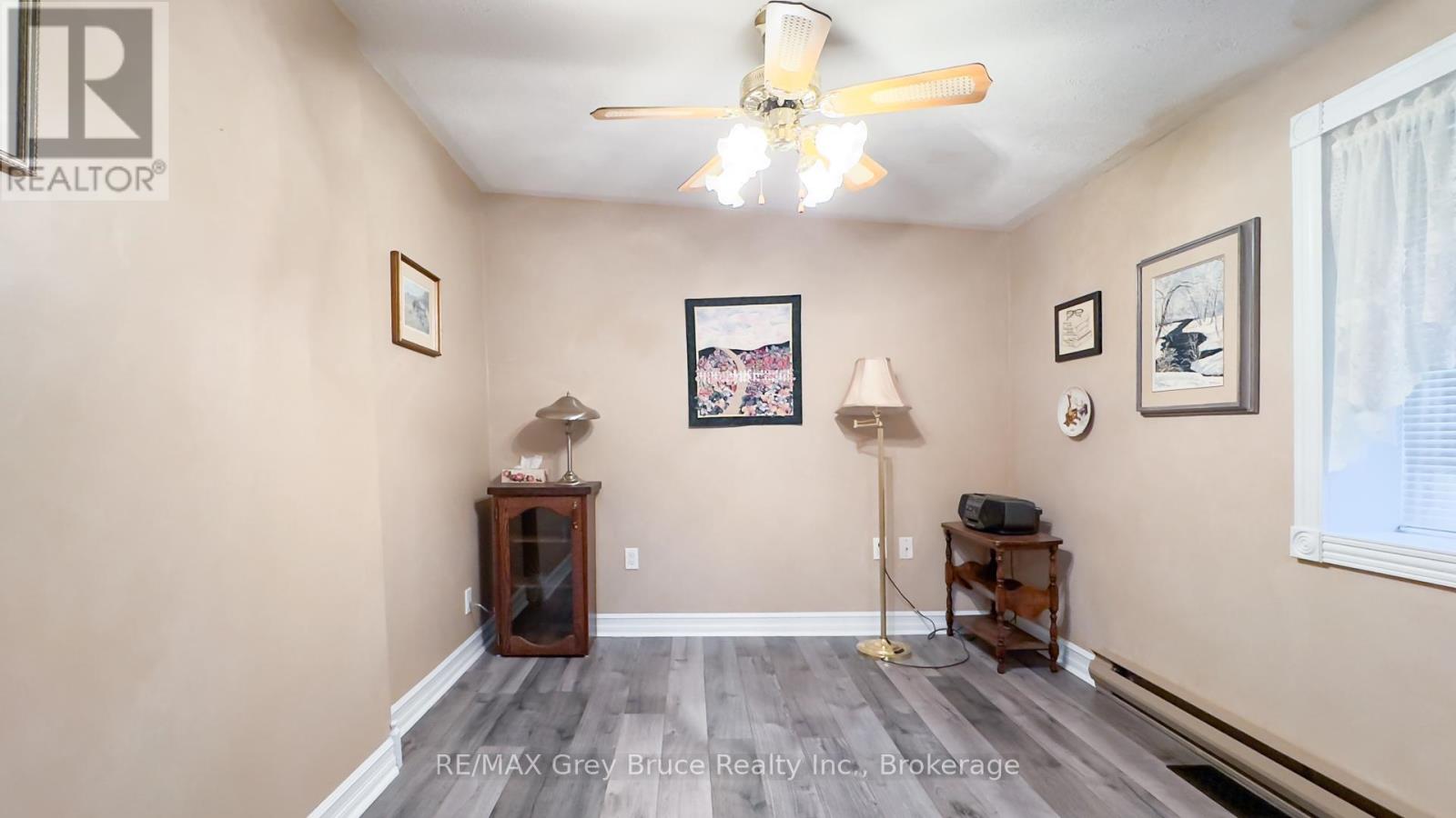 46 Main Street, Arran-Elderslie, Ontario  N0H 2N0 - Photo 21 - X12224441