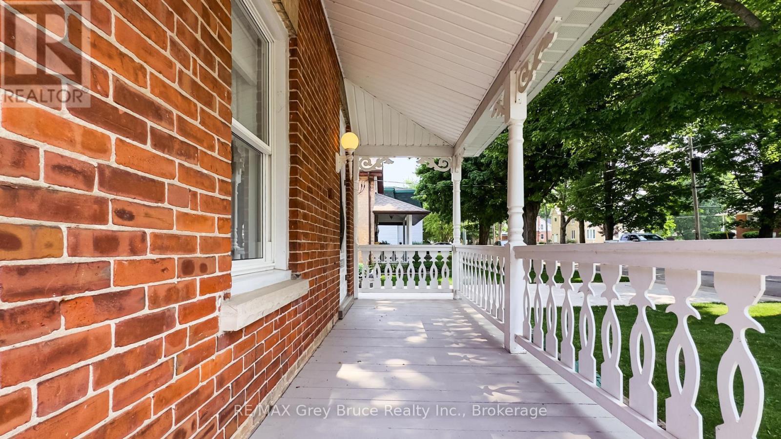 46 Main Street, Arran-Elderslie, Ontario  N0H 2N0 - Photo 47 - X12224441