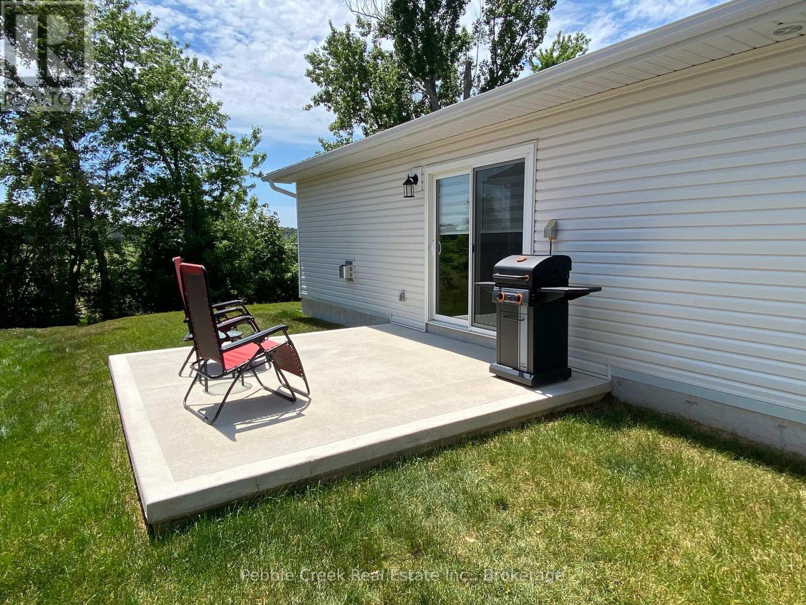 263 Lake Breeze Drive, Ashfield-Colborne-Wawanosh, Ontario  N7A 0C6 - Photo 31 - X12224486