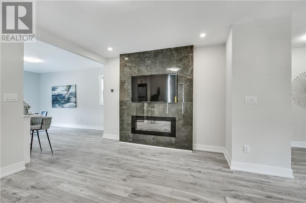 221 Rosslyn Avenue N, Hamilton, Ontario  L8L 7P8 - Photo 9 - 40741744