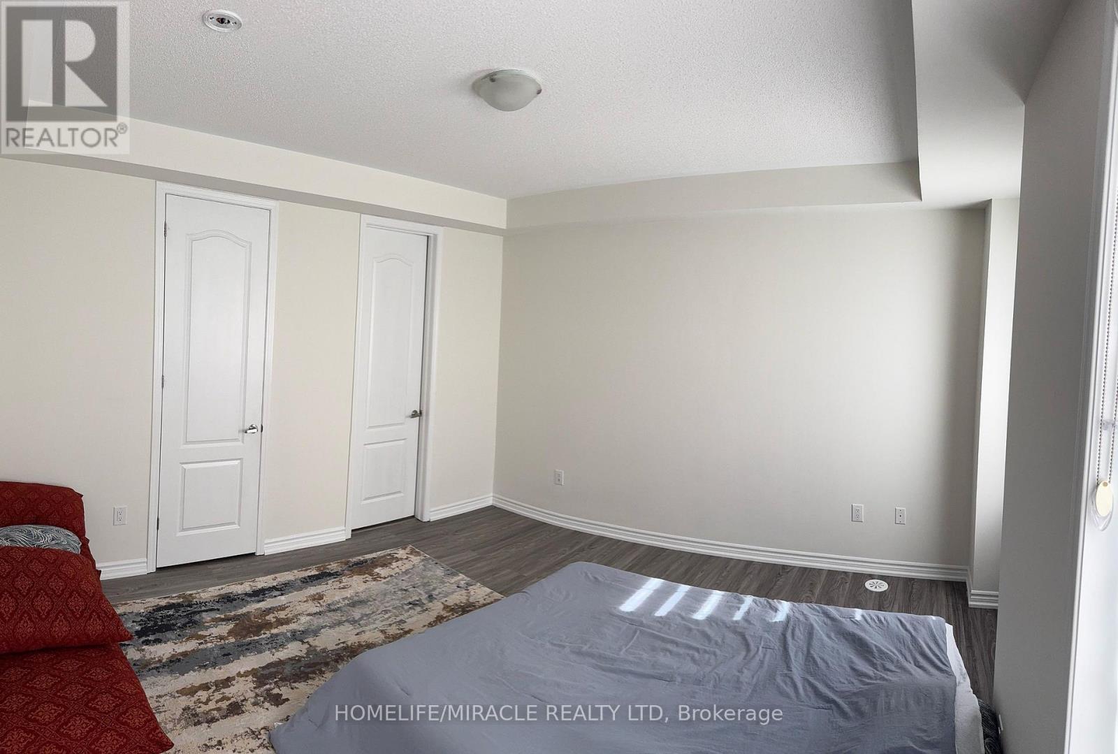26 Fiesta Way, Whitby (Blue Grass Meadows), Ontario  L1P 0H9 - Photo 10 - E12224499