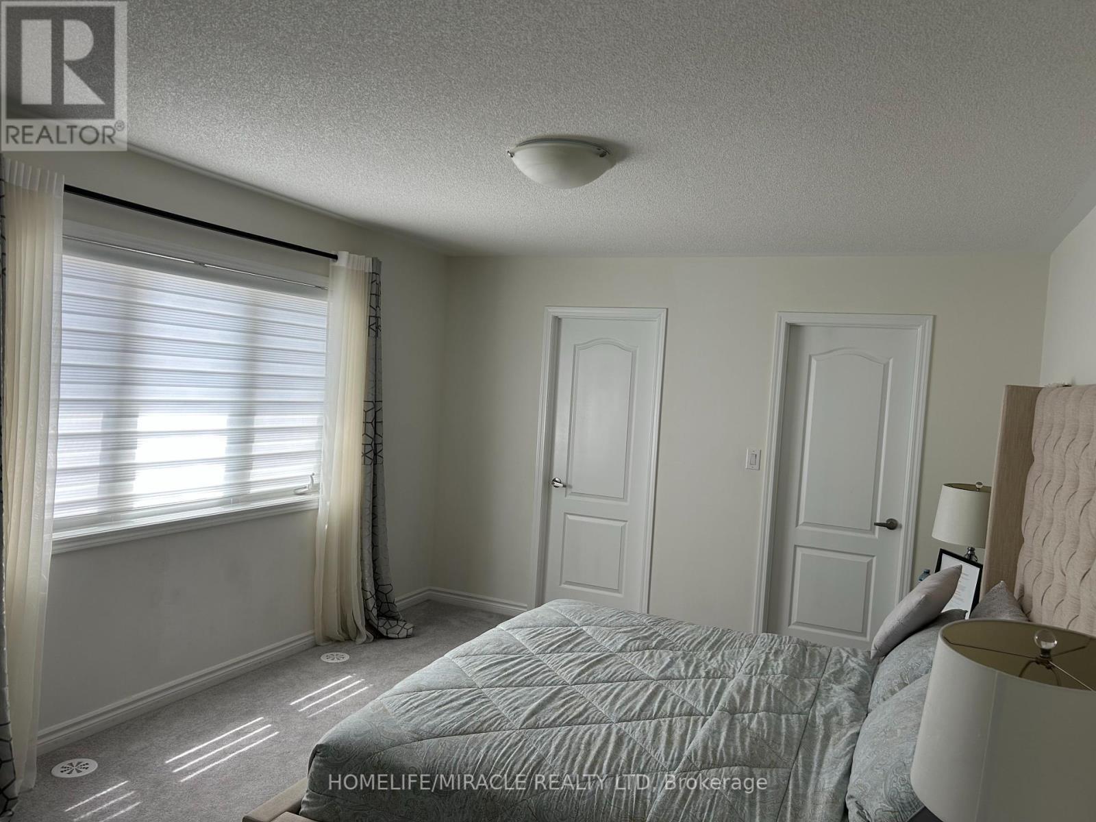 26 Fiesta Way, Whitby (Blue Grass Meadows), Ontario  L1P 0H9 - Photo 19 - E12224499