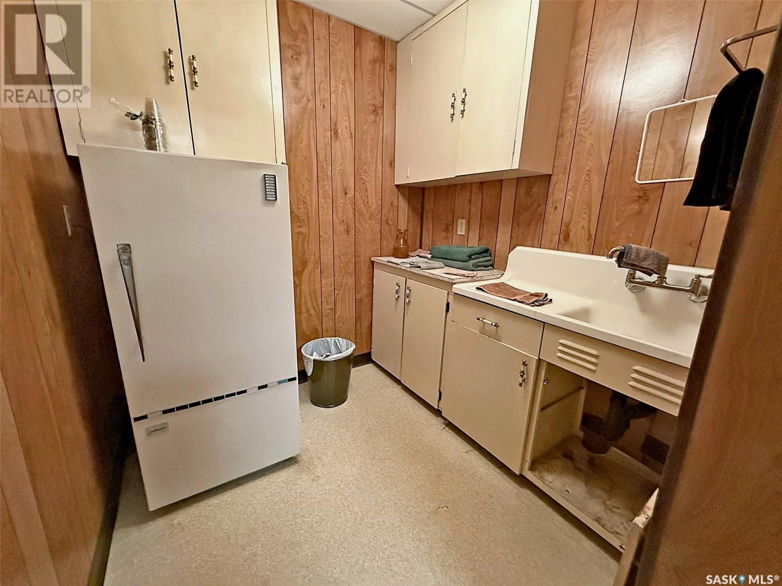 131 Cheadle Street W, Swift Current, Saskatchewan  S9H 0M6 - Photo 31 - SK009429