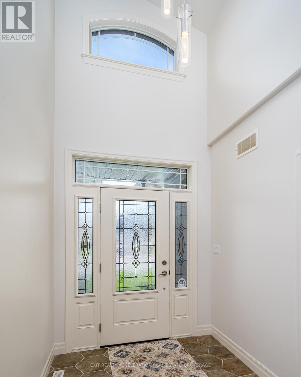 Property at 10 BRIARWOOD CRESCENT image 3