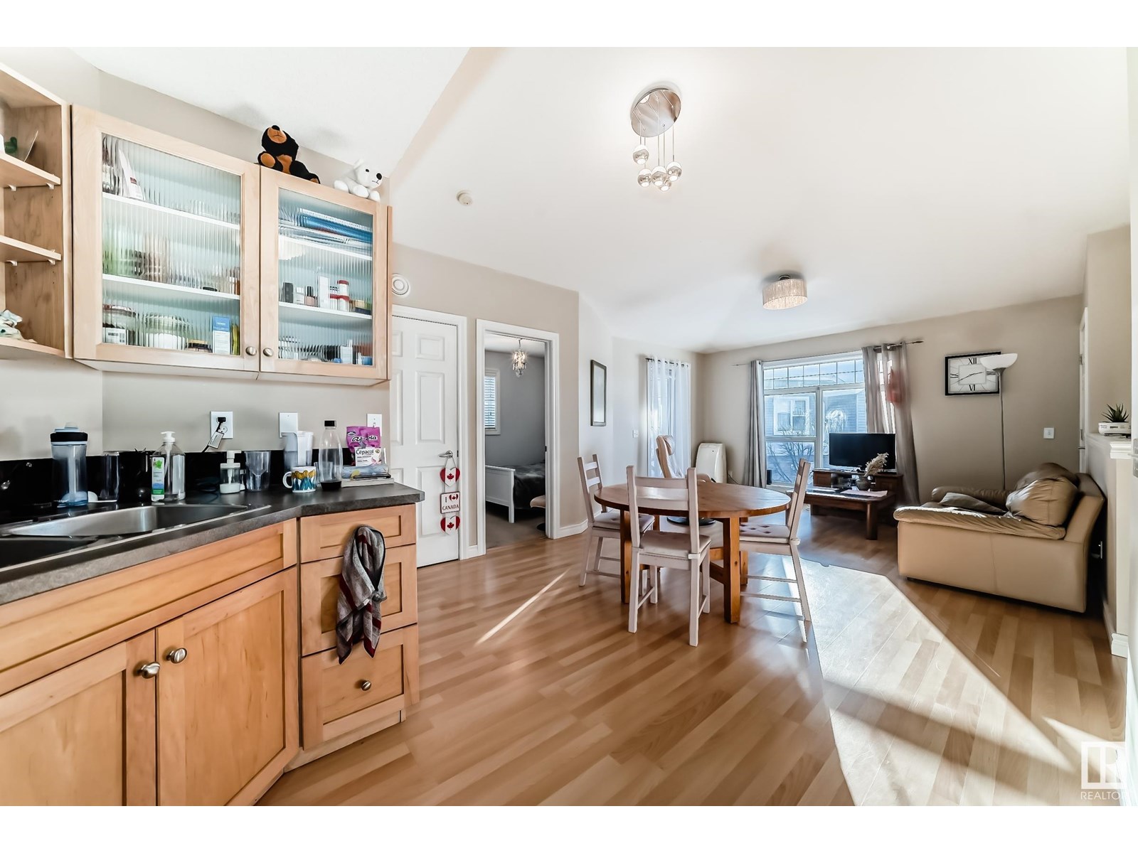 Property at #48 150 EDWARDS DR SW image 5