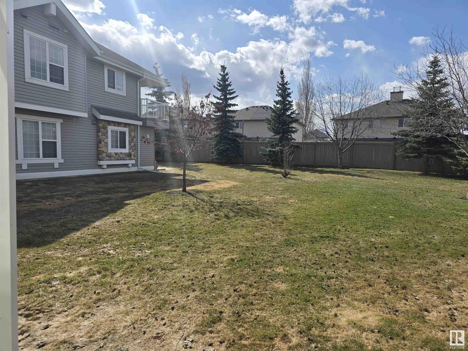 Property at #48 150 EDWARDS DR SW image 2