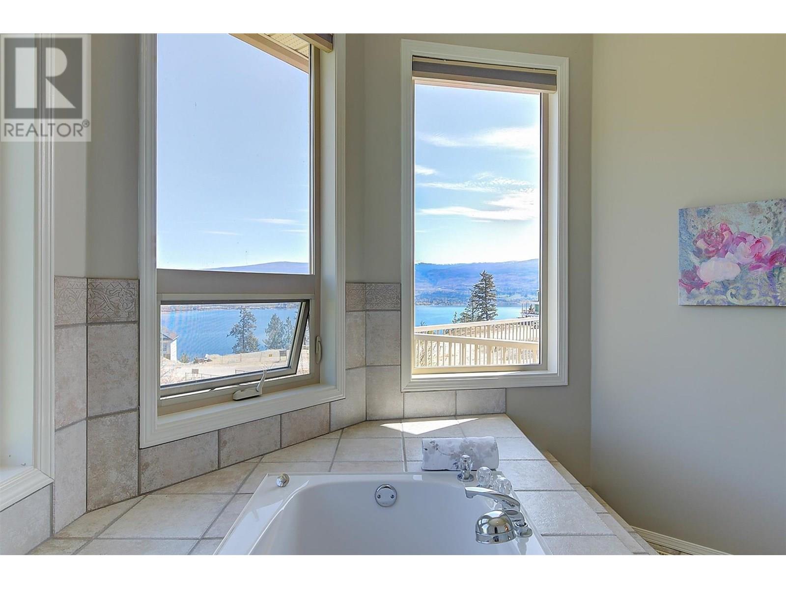 2341 Thacker Drive, West Kelowna, British Columbia  V1Z 1V6 - Photo 24 - 10352368