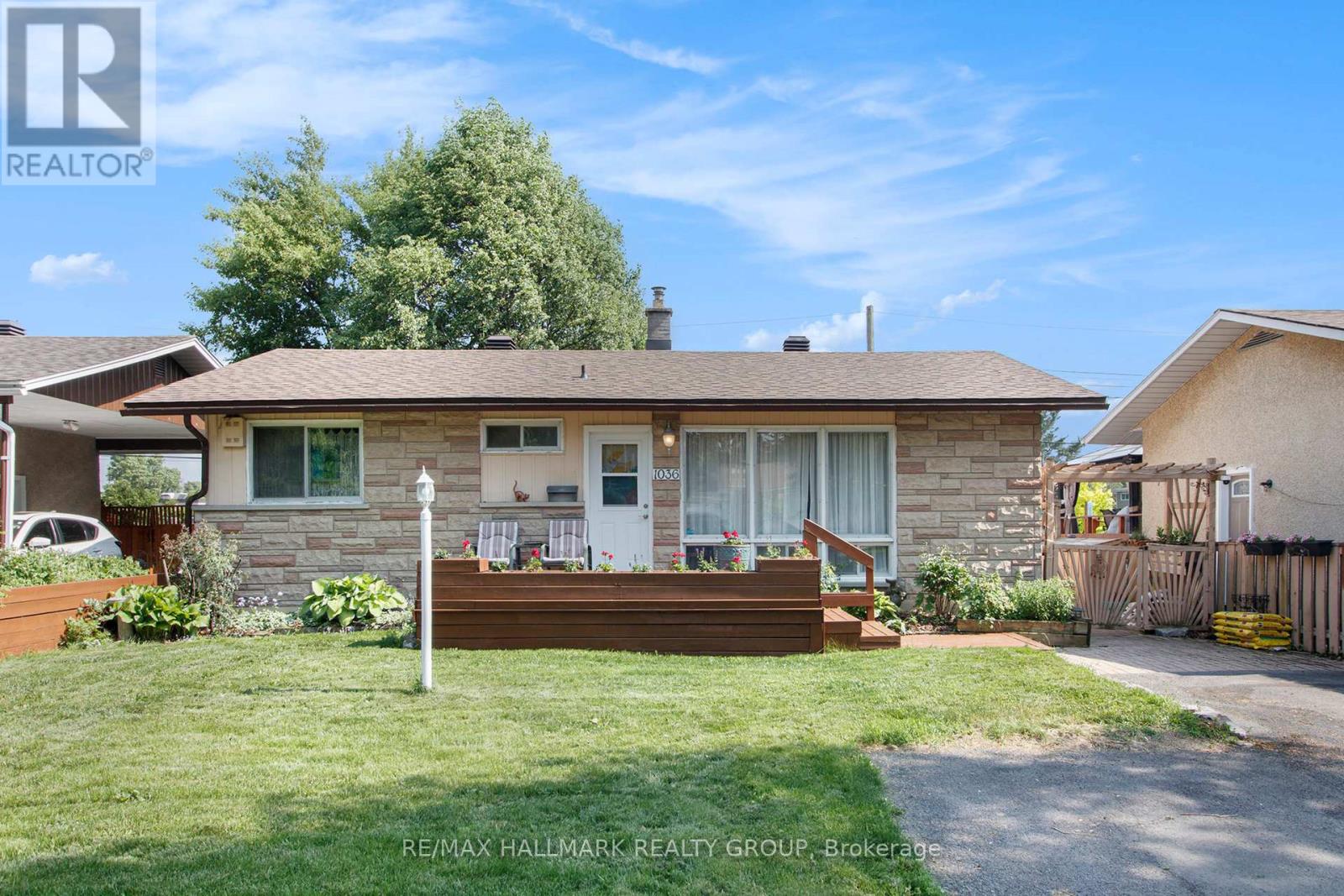 Property at 1036 GILL AVENUE image 1